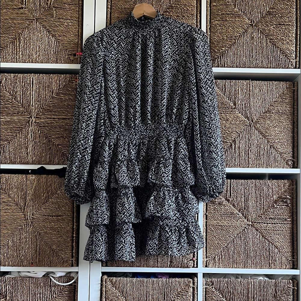 Express Black and White Long Sleeve Dress